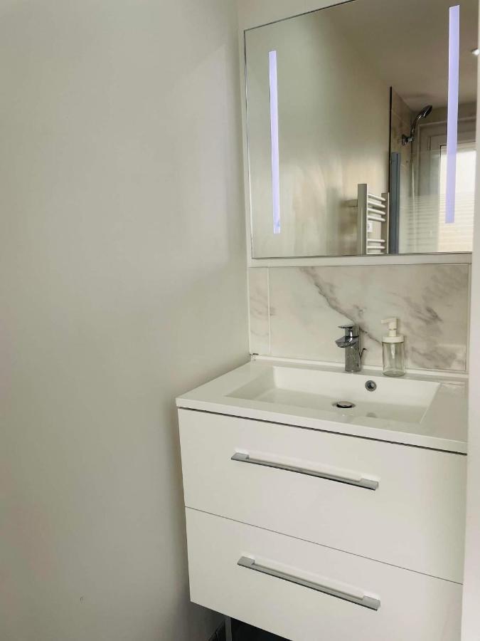 Le Terra-cota 3 Ch Privees 10' Gare-port Et Plage, Wfi, Cosy Appartement *