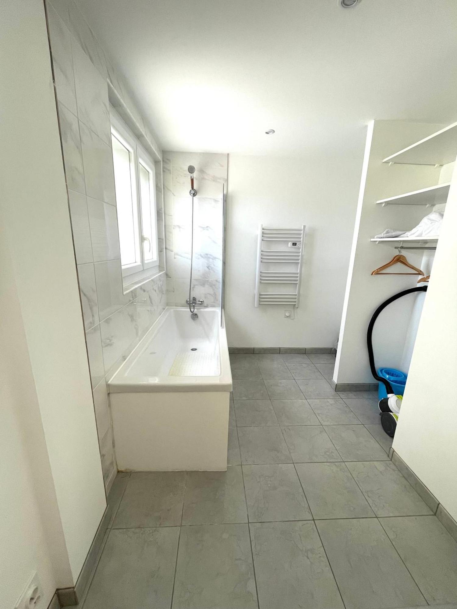 Le Terra-cota 3 Ch Privees 10' Gare-port Et Plage, Wfi, Cosy Toulon