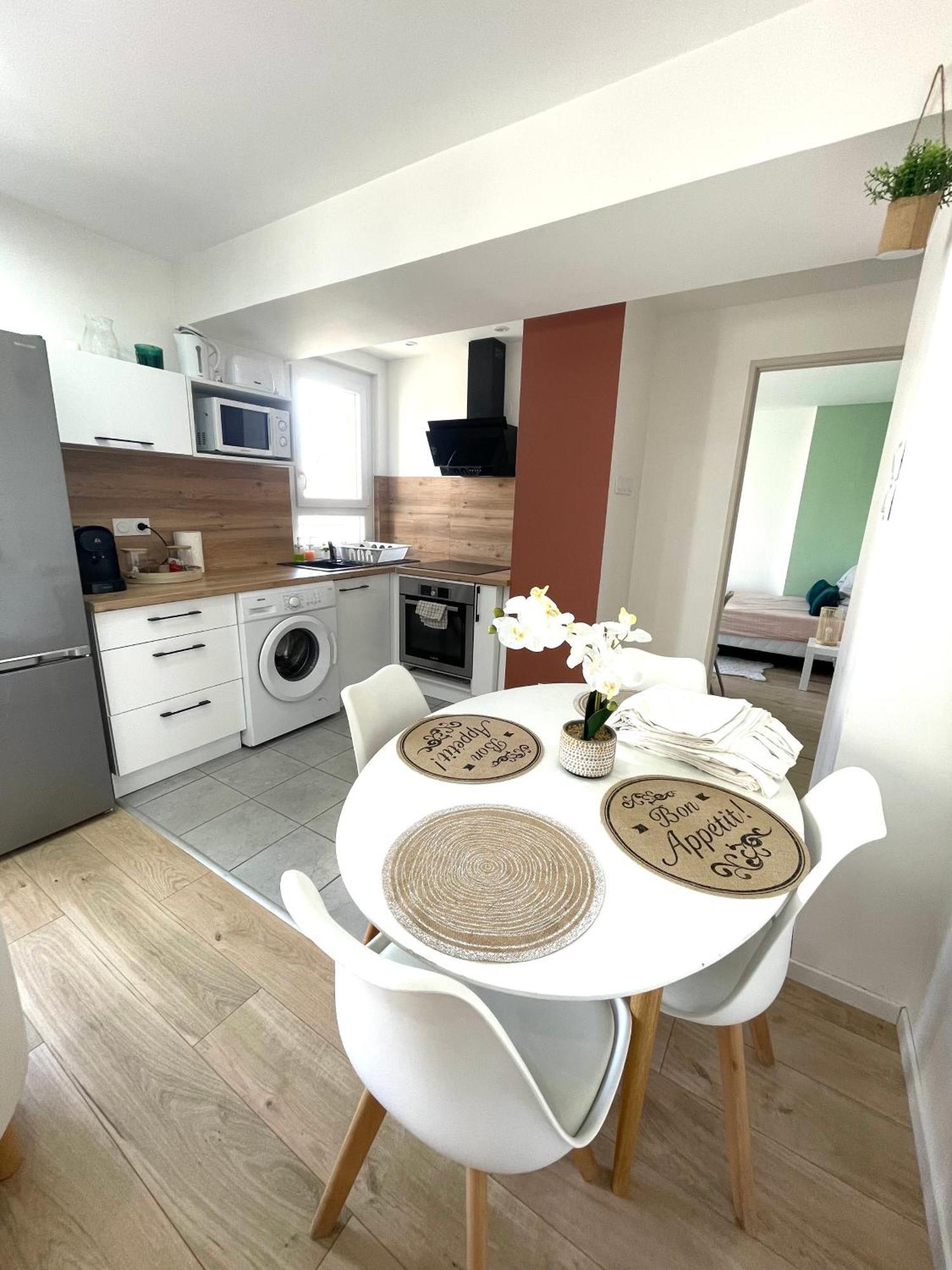 Le Terra-cota 3 Ch Privees 10' Gare-port Et Plage, Wfi, Cosy Apartment *